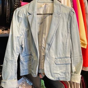 Light weight denim blazer!